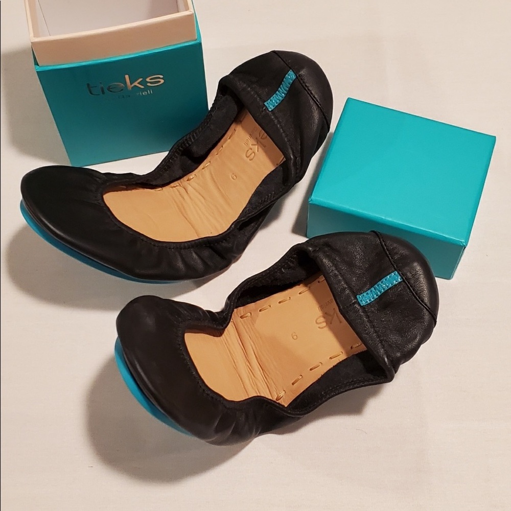 TIEKS Matte Black Size 9 - NIB